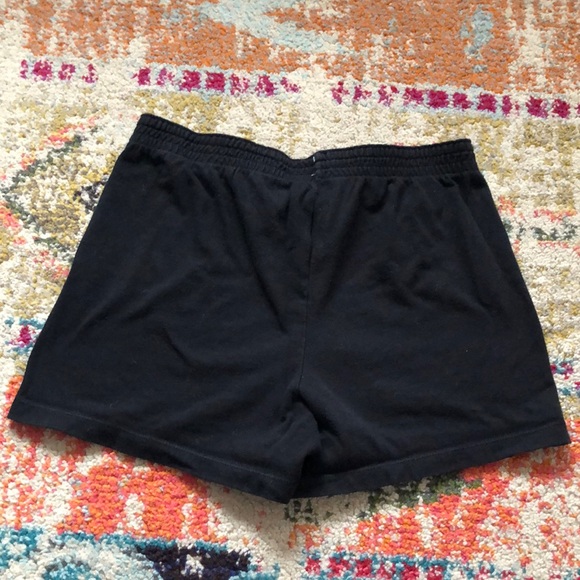 🧜🏼‍♀️3 for $15 item!🧜🏼‍♀️ - Picture 3 of 3